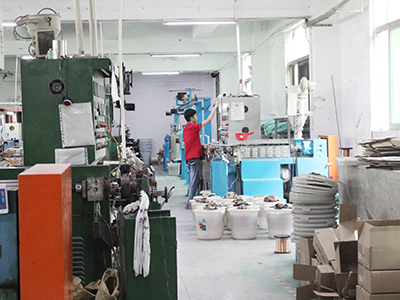 手機數據線所帶來的環境污染問題